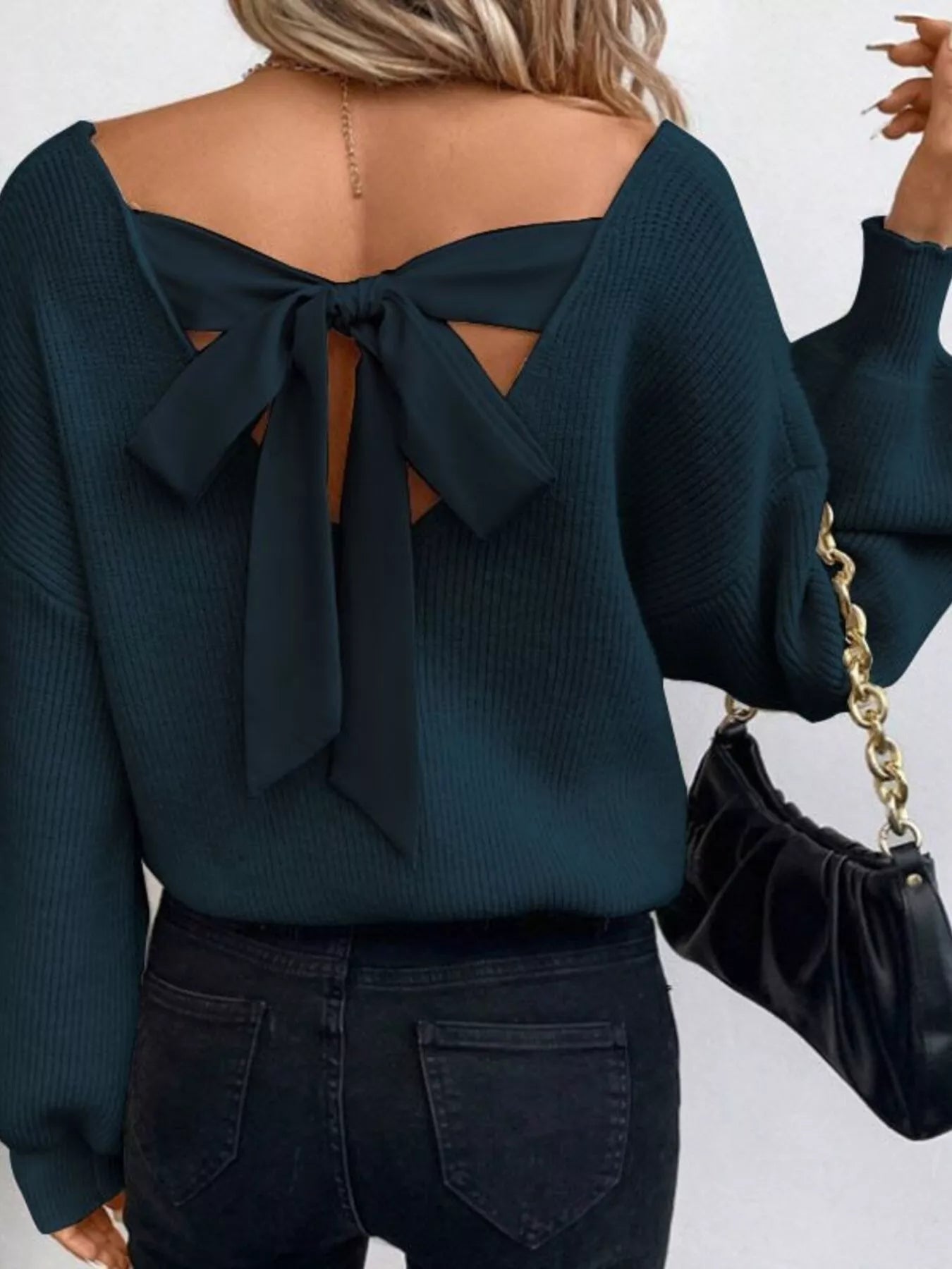 Back Bow V - Neck Sweater - Flip Flop Dynasty