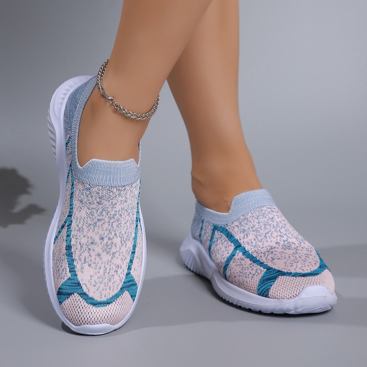 Breathable Mesh Round Toe Sneakers - Flip Flop Dynasty