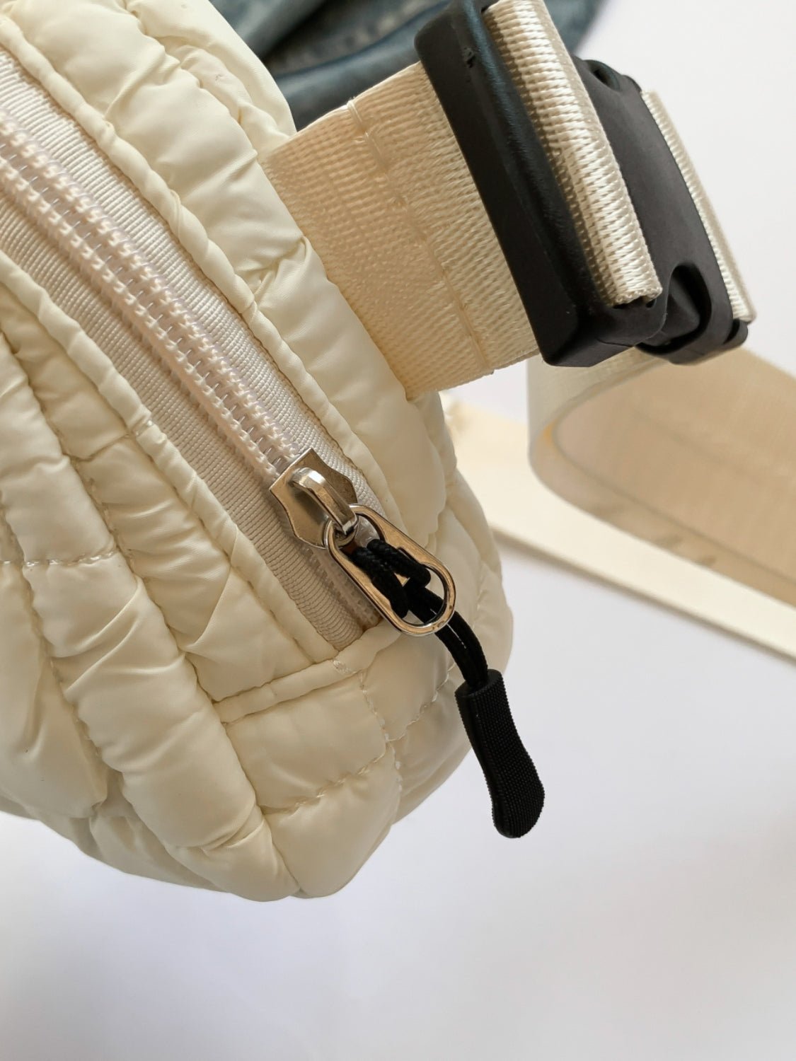 Bubble Texture Adjustable Strap Crossbody Bag - Flip Flop Dynasty