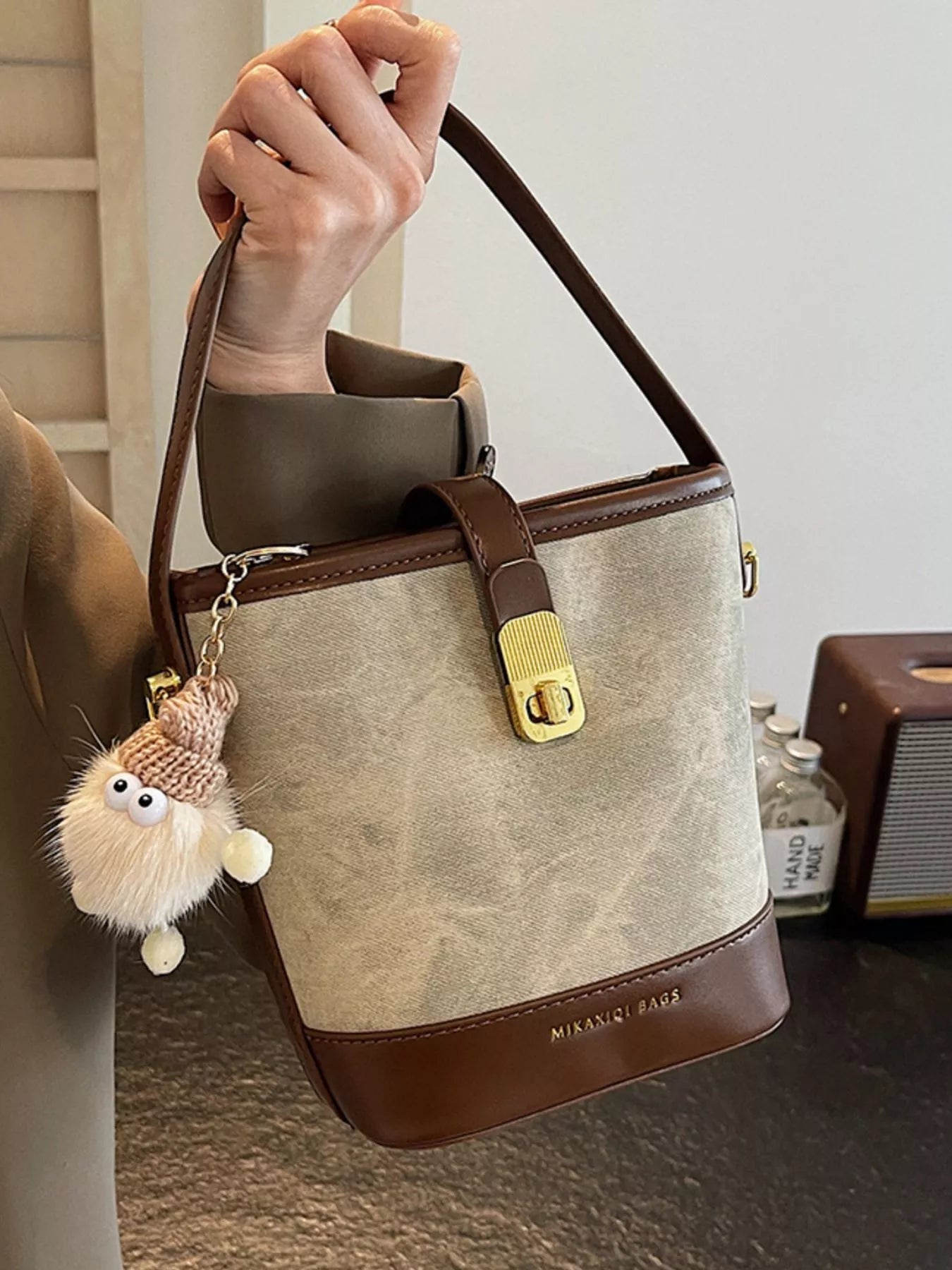 Bucket Crossbody Bag - Flip Flop Dynasty