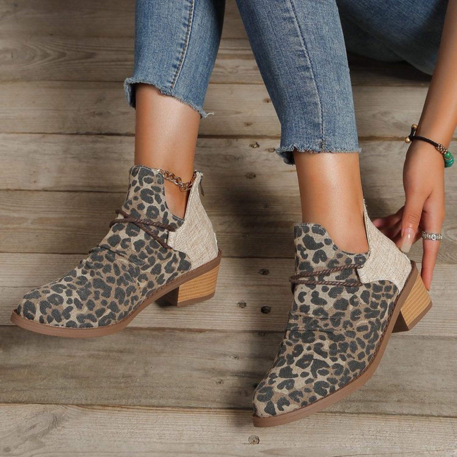 Contrast Canvas Low Heel Boots - Flip Flop Dynasty