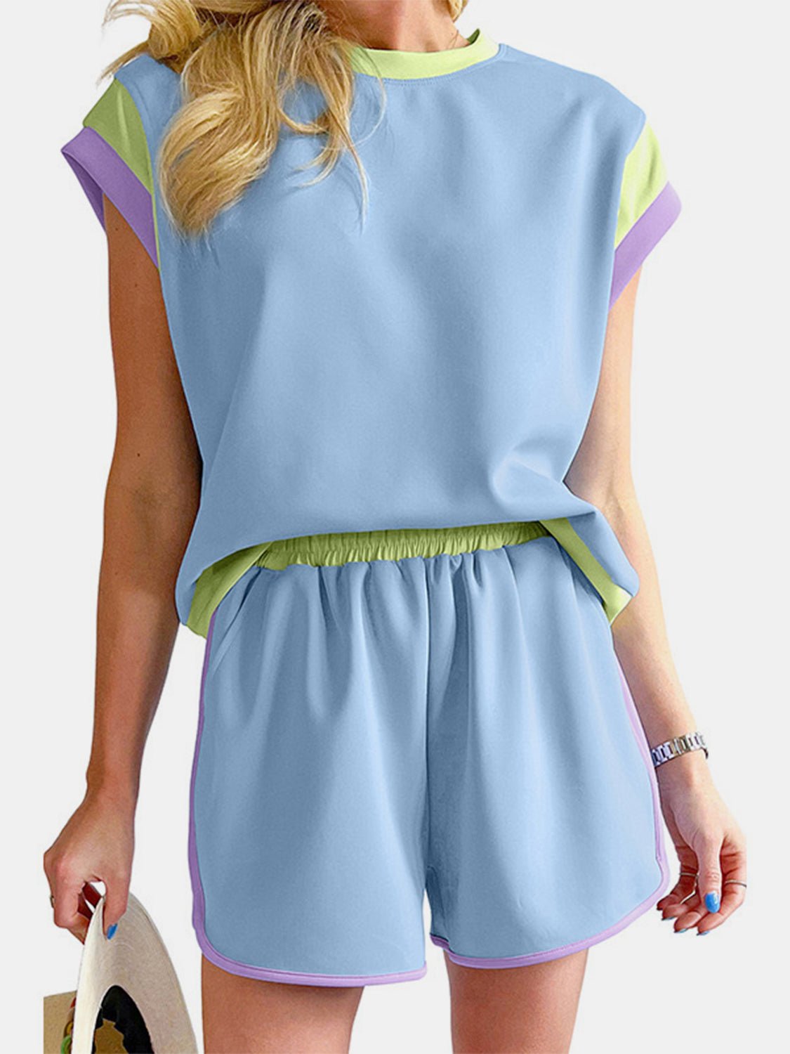 Contrast Round Neck Top and Shorts Set - Flip Flop Dynasty