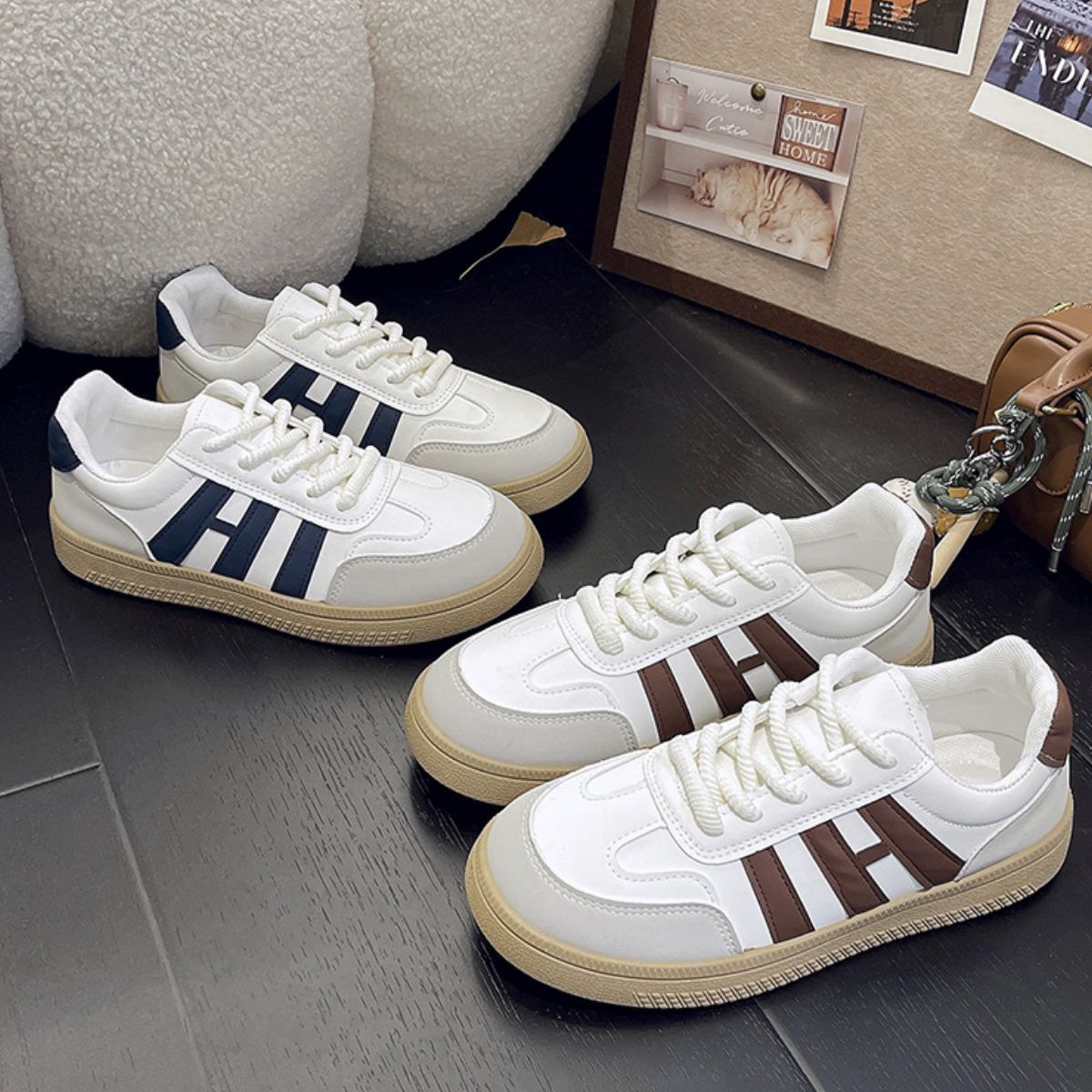 Contrast Round Toe Platform Sneakers - Flip Flop Dynasty