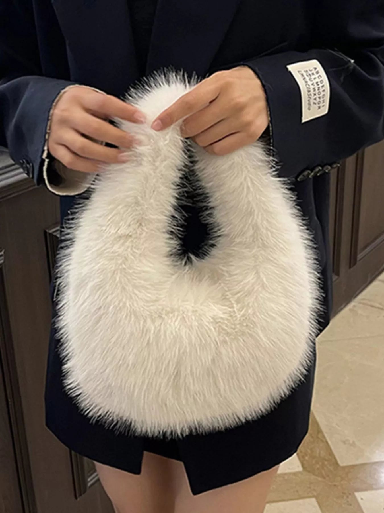 Fluffy Solid Color Handbag - Flip Flop Dynasty