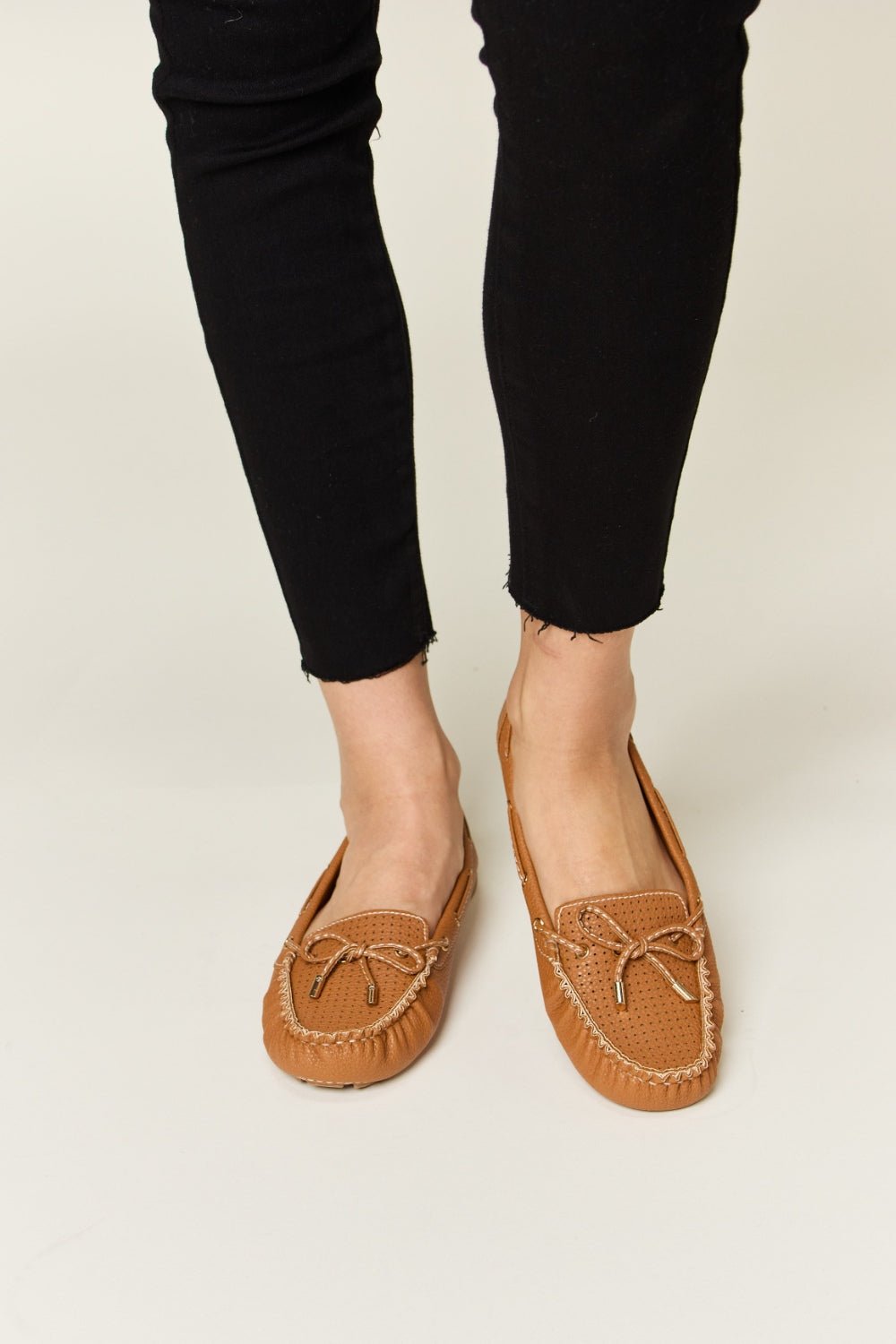 Forever Link Bow Decor Flat Loafers - Flip Flop Dynasty