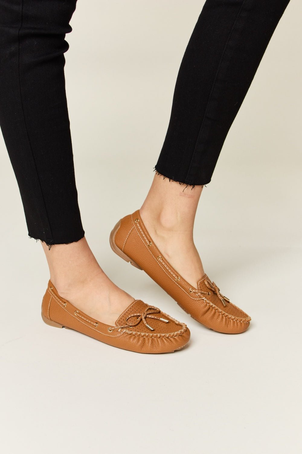 Forever Link Bow Decor Flat Loafers - Flip Flop Dynasty