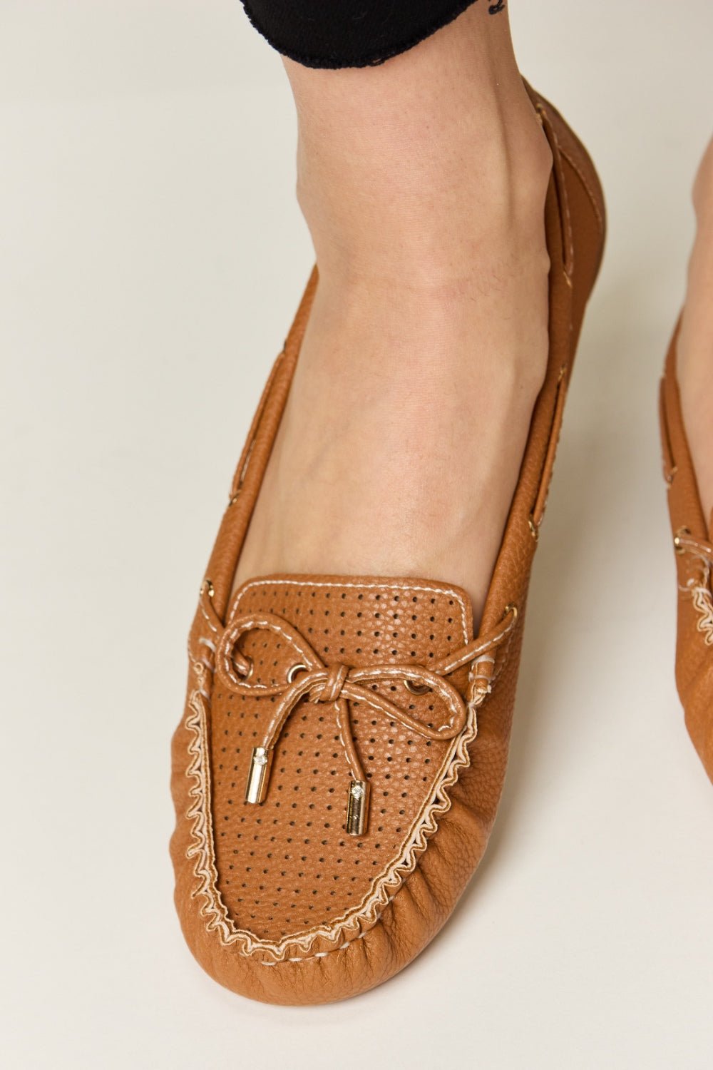 Forever Link Bow Decor Flat Loafers - Flip Flop Dynasty