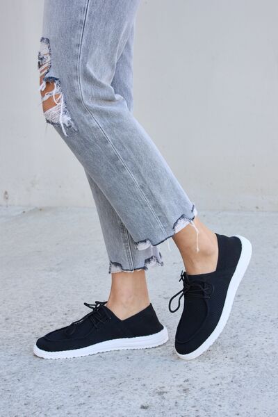 Forever Link Flat Round Toe Lace - Up Sneakers - Flip Flop Dynasty