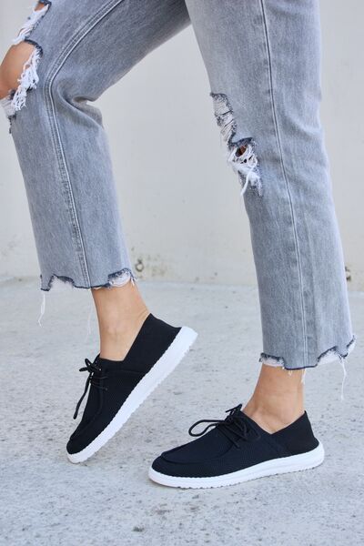 Forever Link Flat Round Toe Lace - Up Sneakers - Flip Flop Dynasty