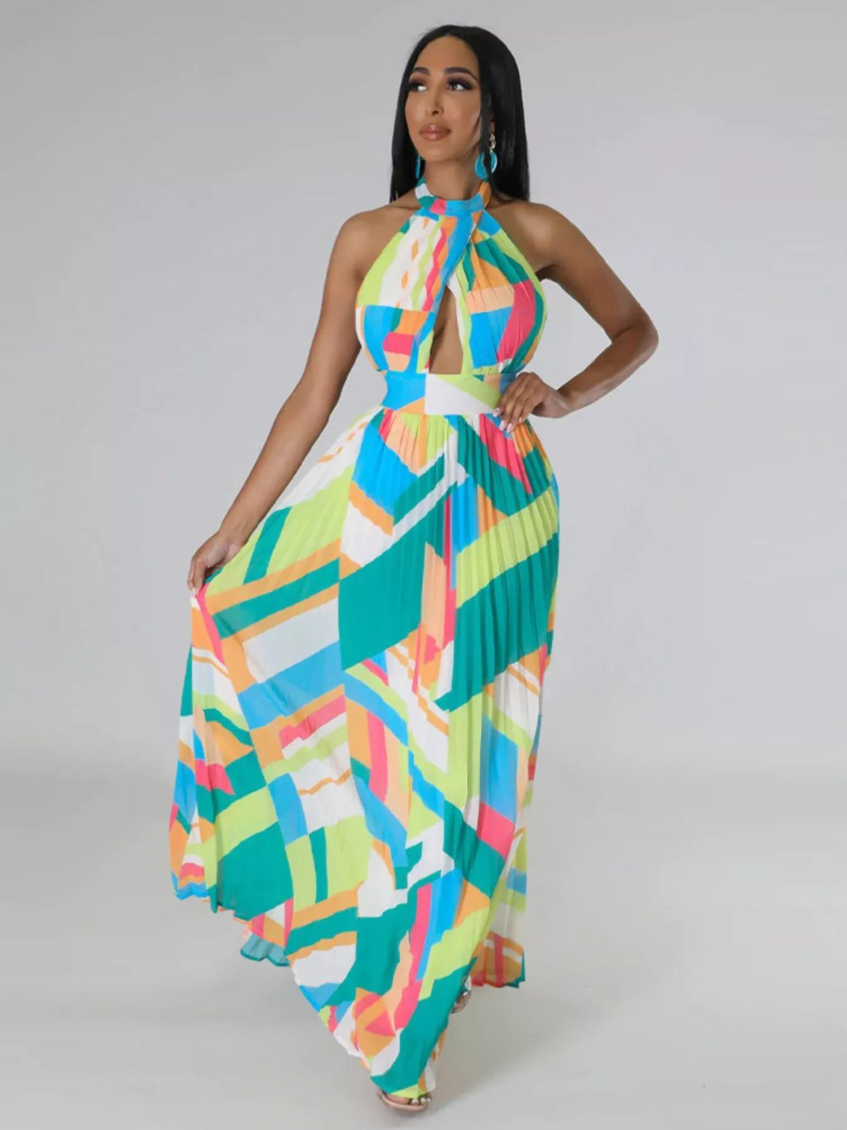 Halter Neck Geometric Print Pleated Maxi Dress - Flip Flop Dynasty