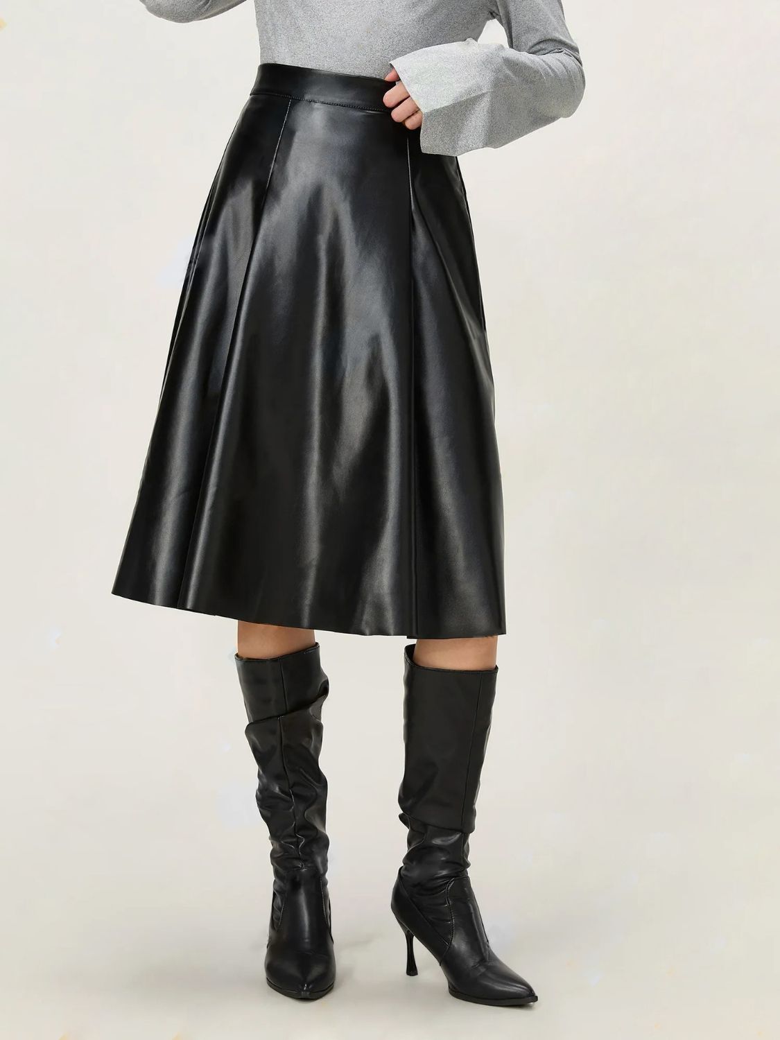 High Waist Skirt with Zipper - Flip Flop Dynasty