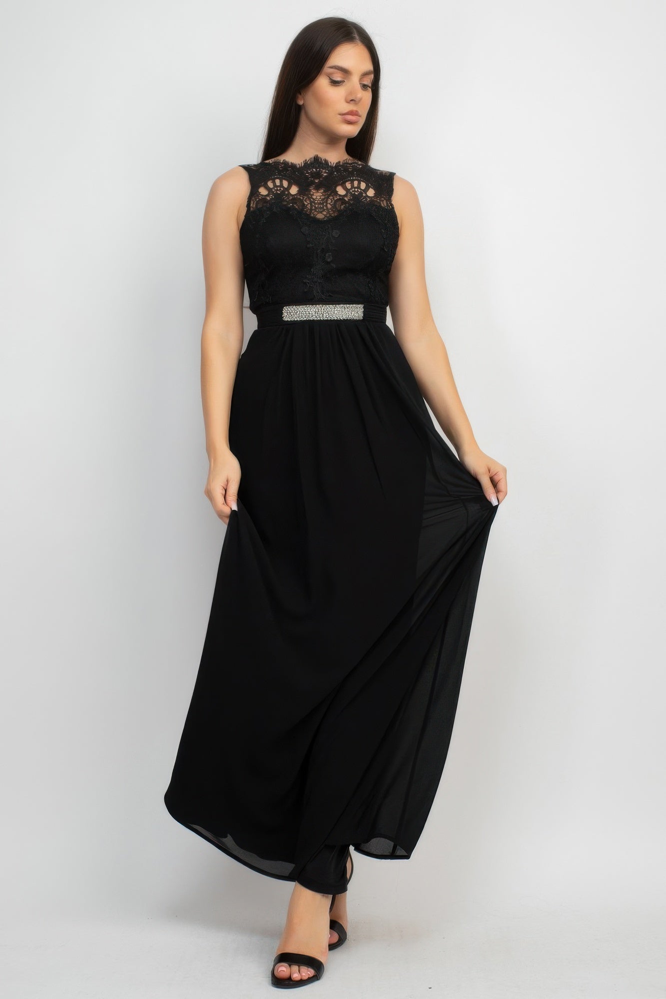 Jewel Waist - tie Lace Maxi Dress - Flip Flop Dynasty