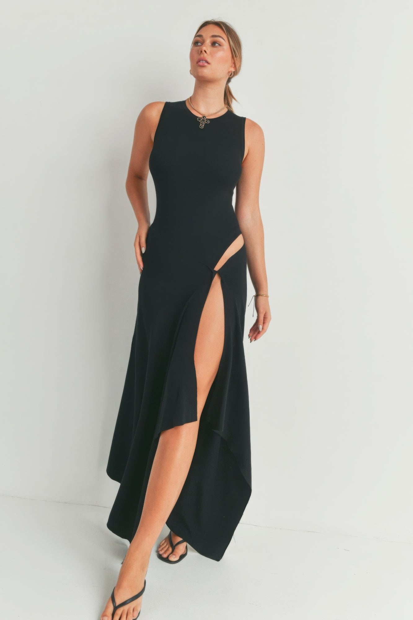 Maxi Dress With Slit - Flip Flop Dynasty