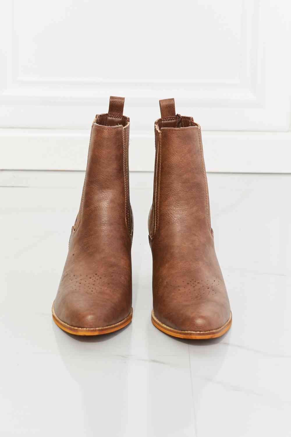 MMShoes Love the Journey Stacked Heel Chelsea Boot in Chestnut - Flip Flop Dynasty