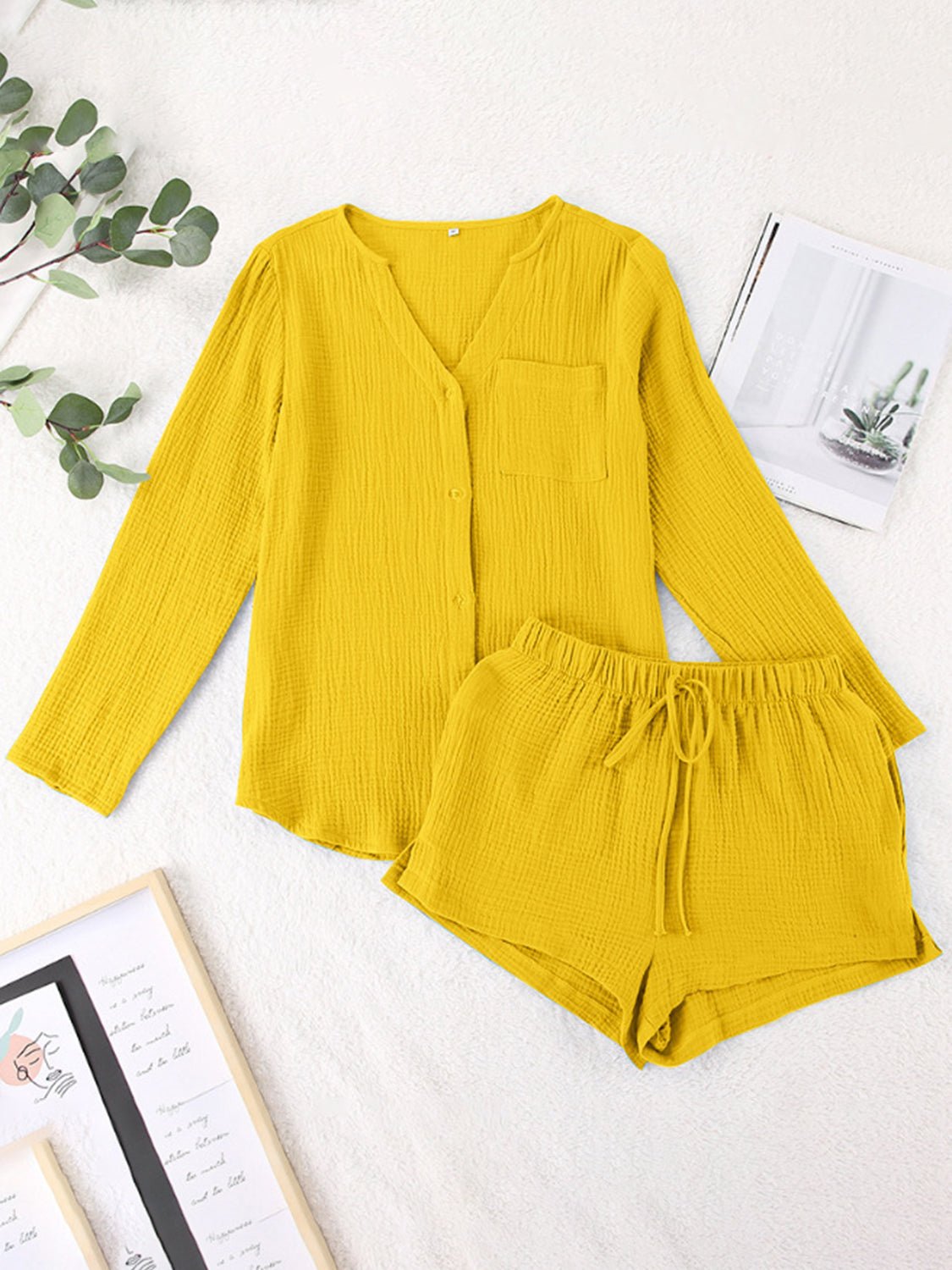 Notched Long Sleeve Top and Shorts Set - Flip Flop Dynasty