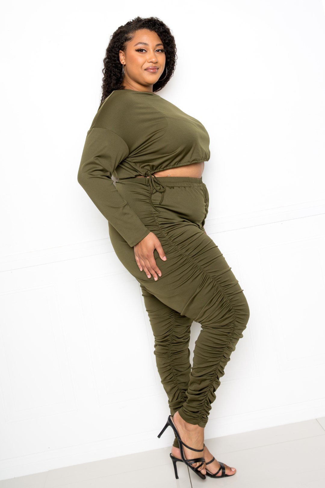 Off Shoulder Cropped Top And Ruched Leggings Sets - Flip Flop Dynasty