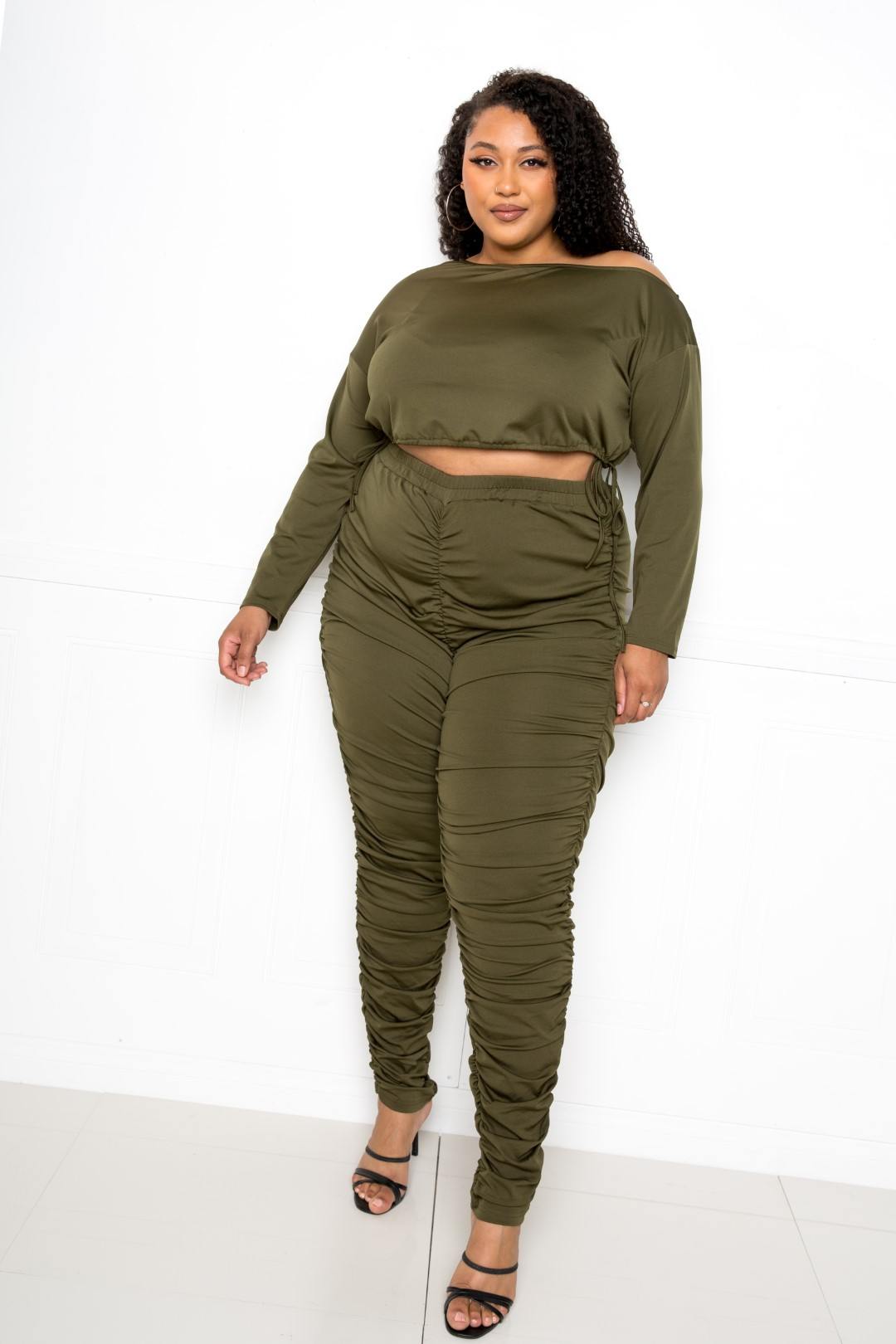 Off Shoulder Cropped Top And Ruched Leggings Sets - Flip Flop Dynasty