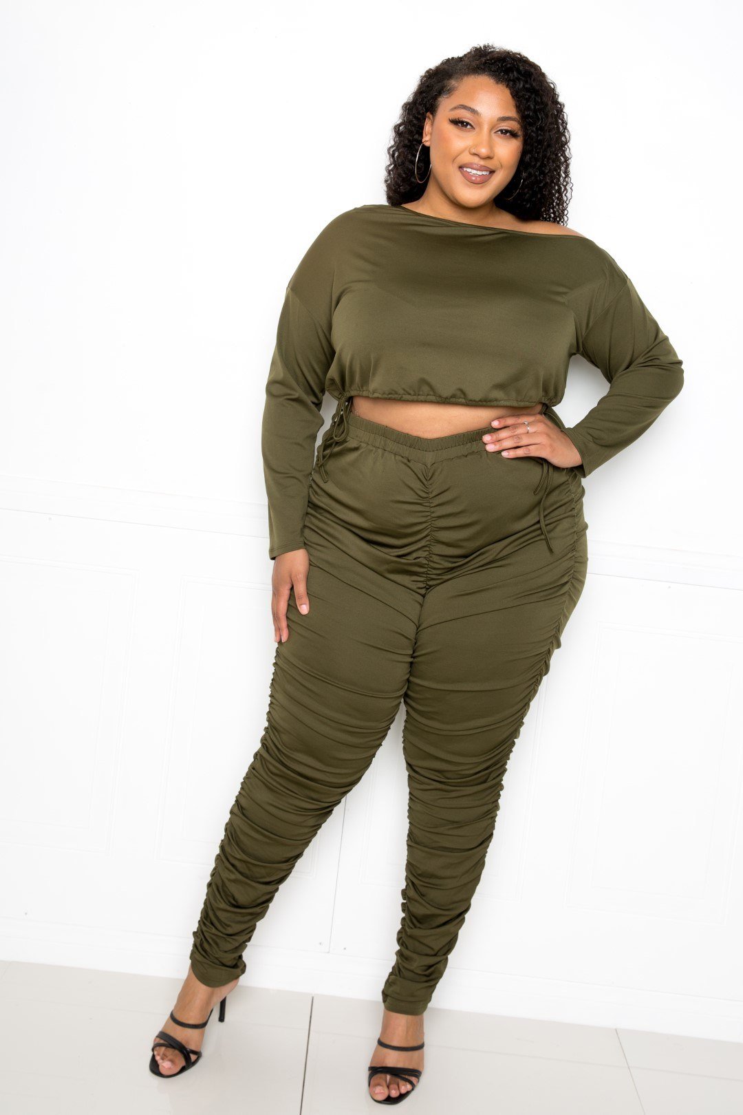 Off Shoulder Cropped Top And Ruched Leggings Sets - Flip Flop Dynasty