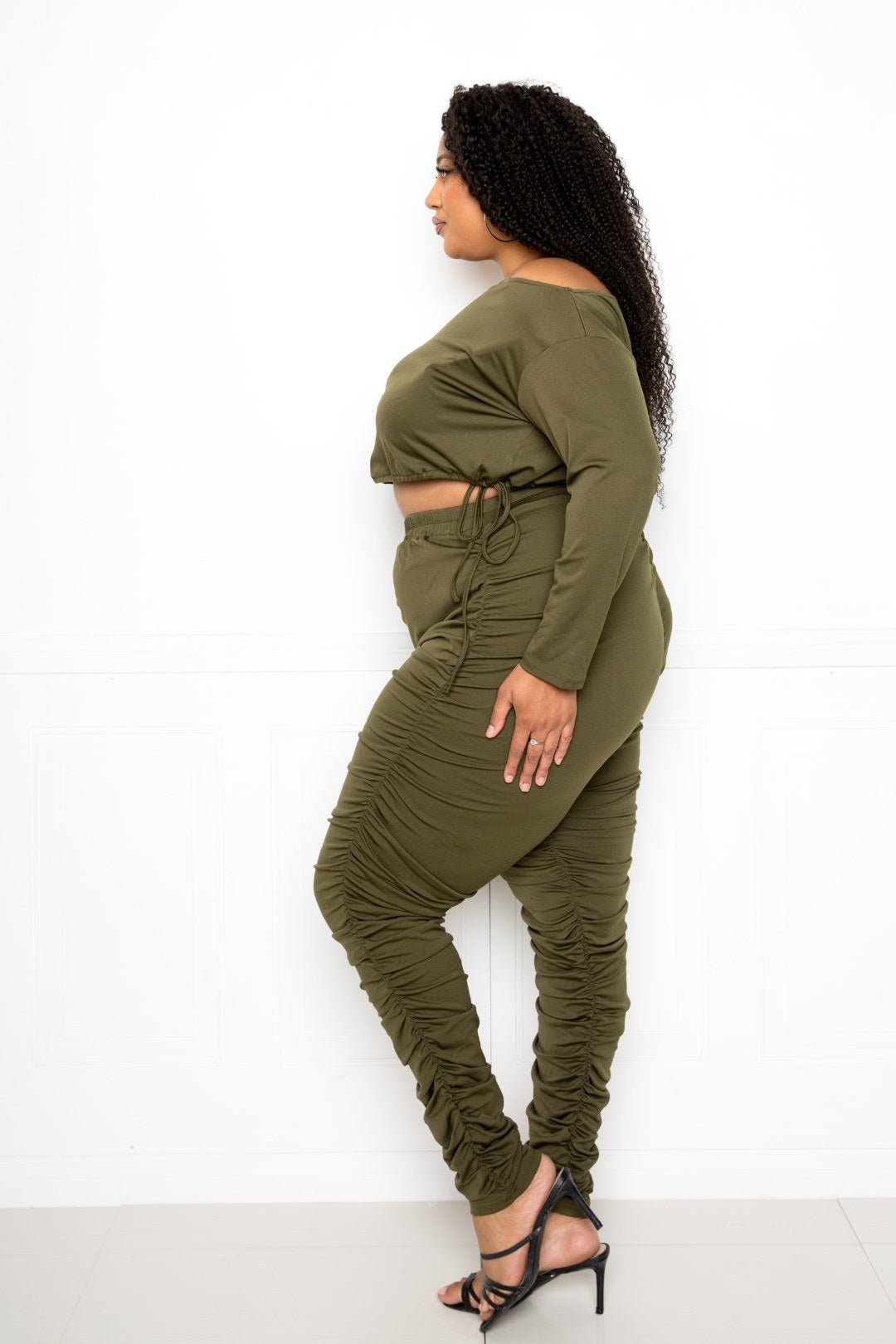 Off Shoulder Cropped Top And Ruched Leggings Sets - Flip Flop Dynasty