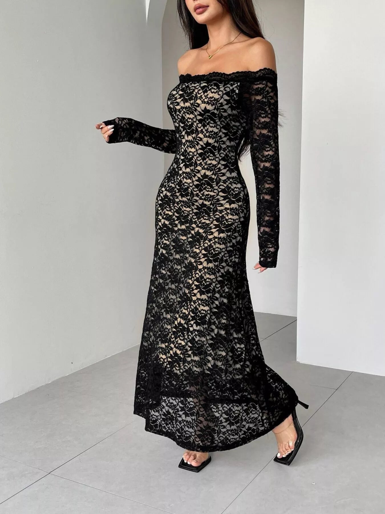 Off - Shoulder Lace Maxi Dress - Flip Flop Dynasty