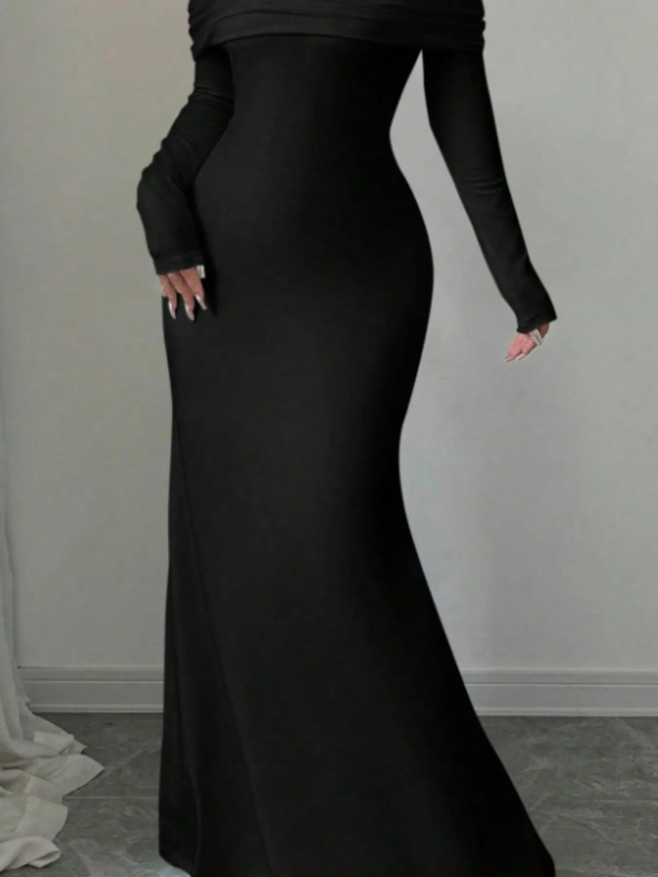 Off - Shoulder Long Sleeve Bodycon Maxi Dress - Flip Flop Dynasty