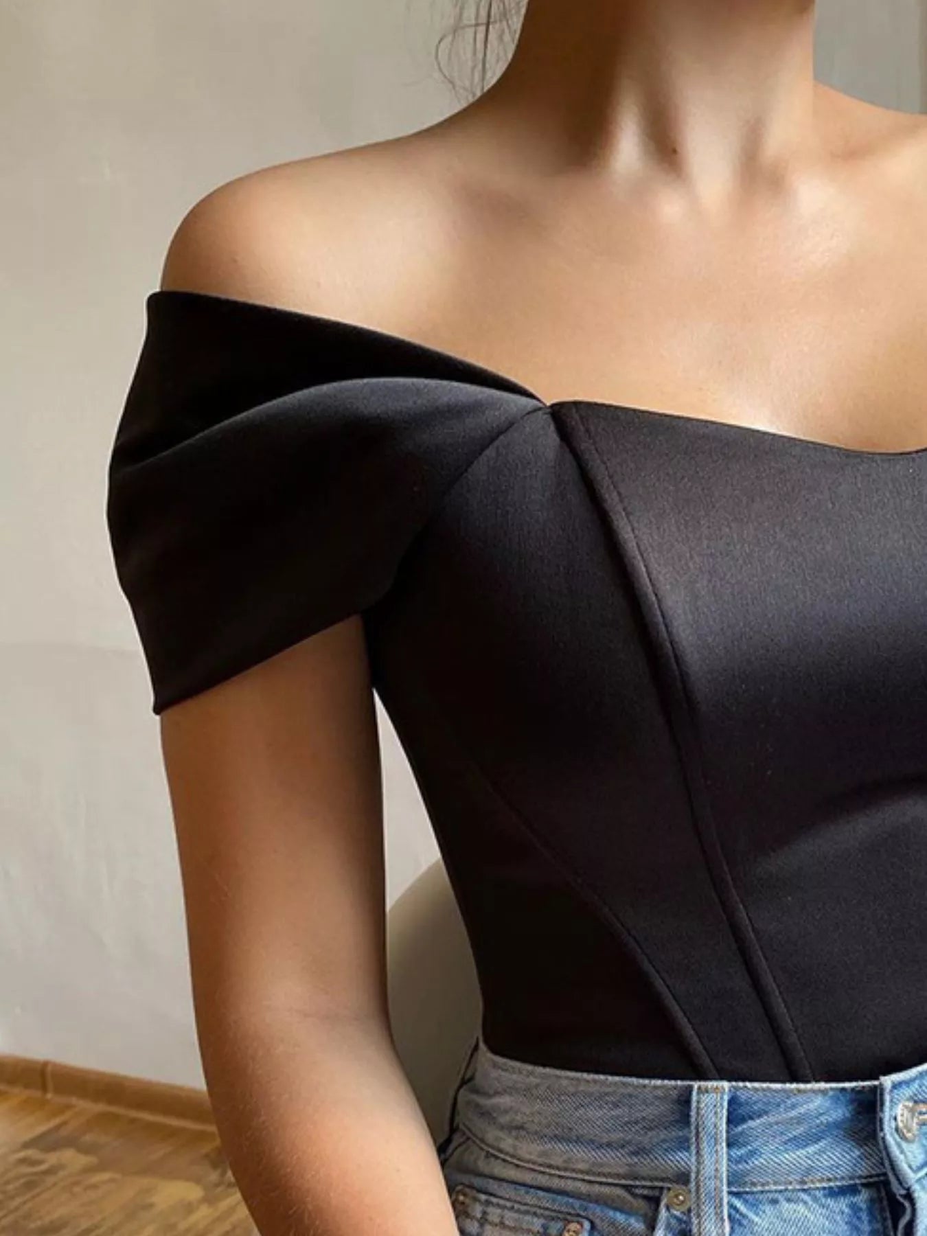 Off - Shoulder Short Sleeve Blouse - Flip Flop Dynasty