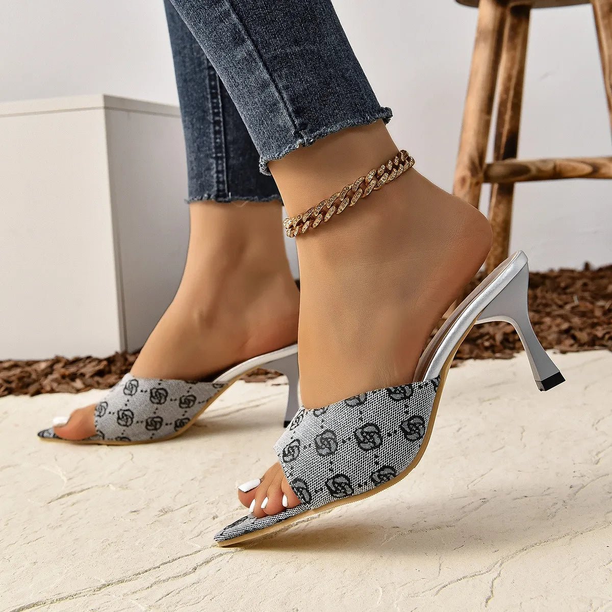 Open Toe Mid Heel Sandals - Flip Flop Dynasty
