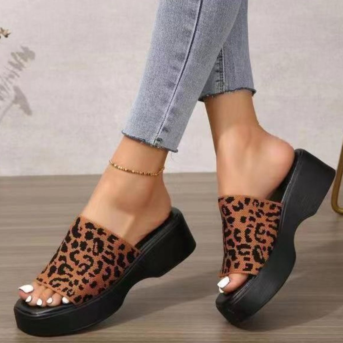 Open Toe Platform Cloth Sandals - Flip Flop Dynasty