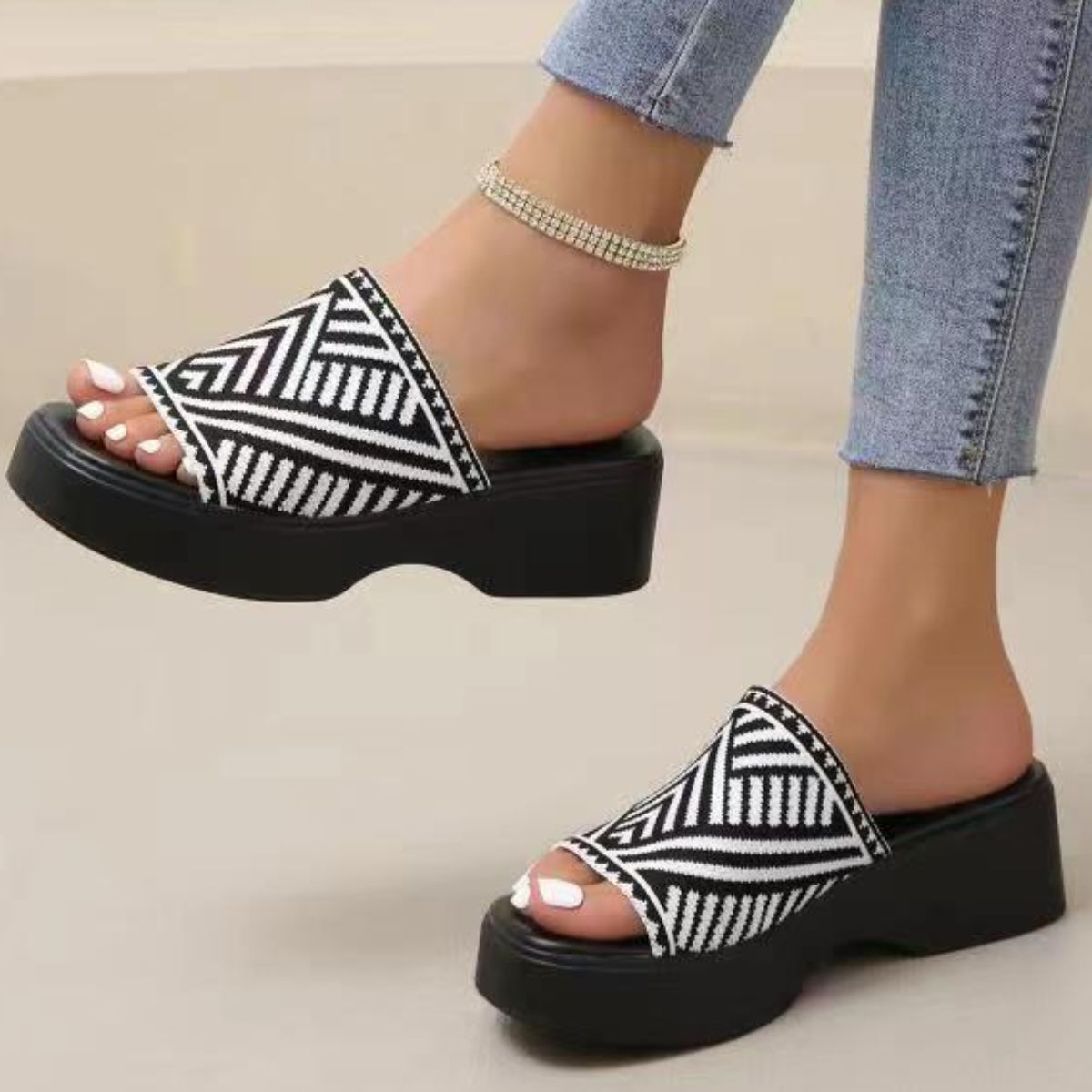 Open Toe Platform Cloth Sandals - Flip Flop Dynasty