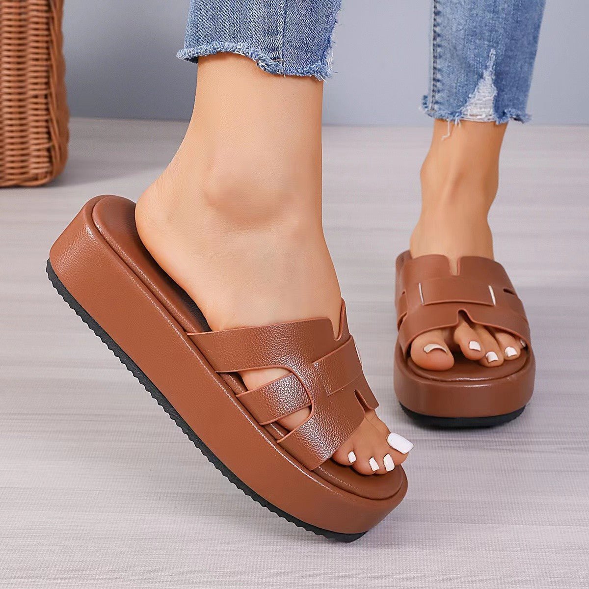 Open Toe Platform Sandals - Flip Flop Dynasty