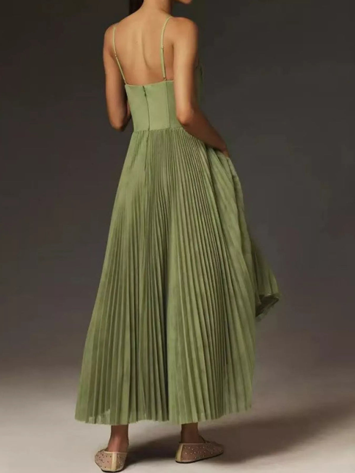 Pleated Sweetheart Neck Midi Dress - Flip Flop Dynasty
