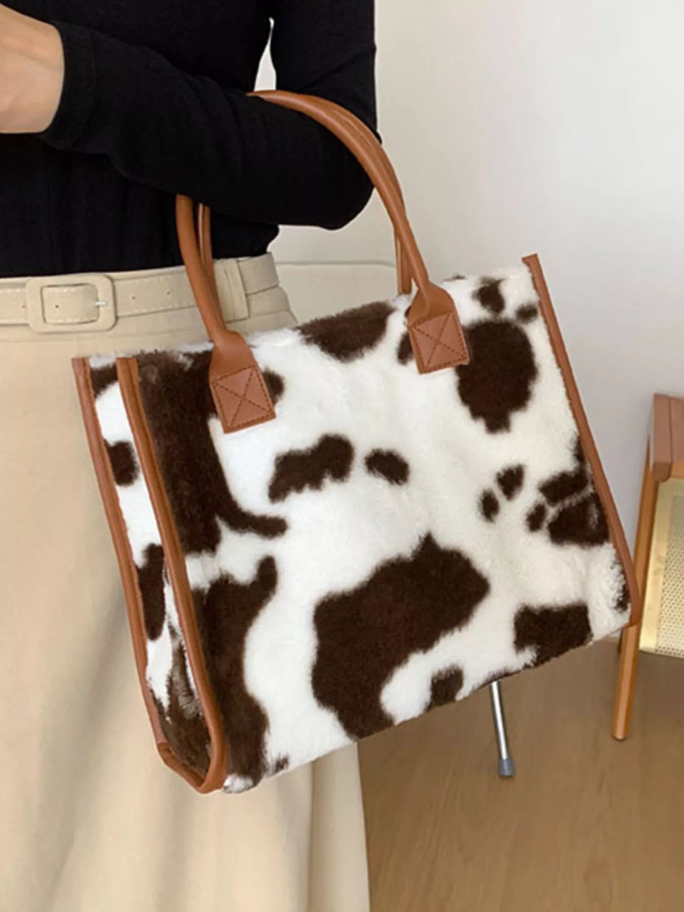 Plush Tote Bag - Flip Flop Dynasty