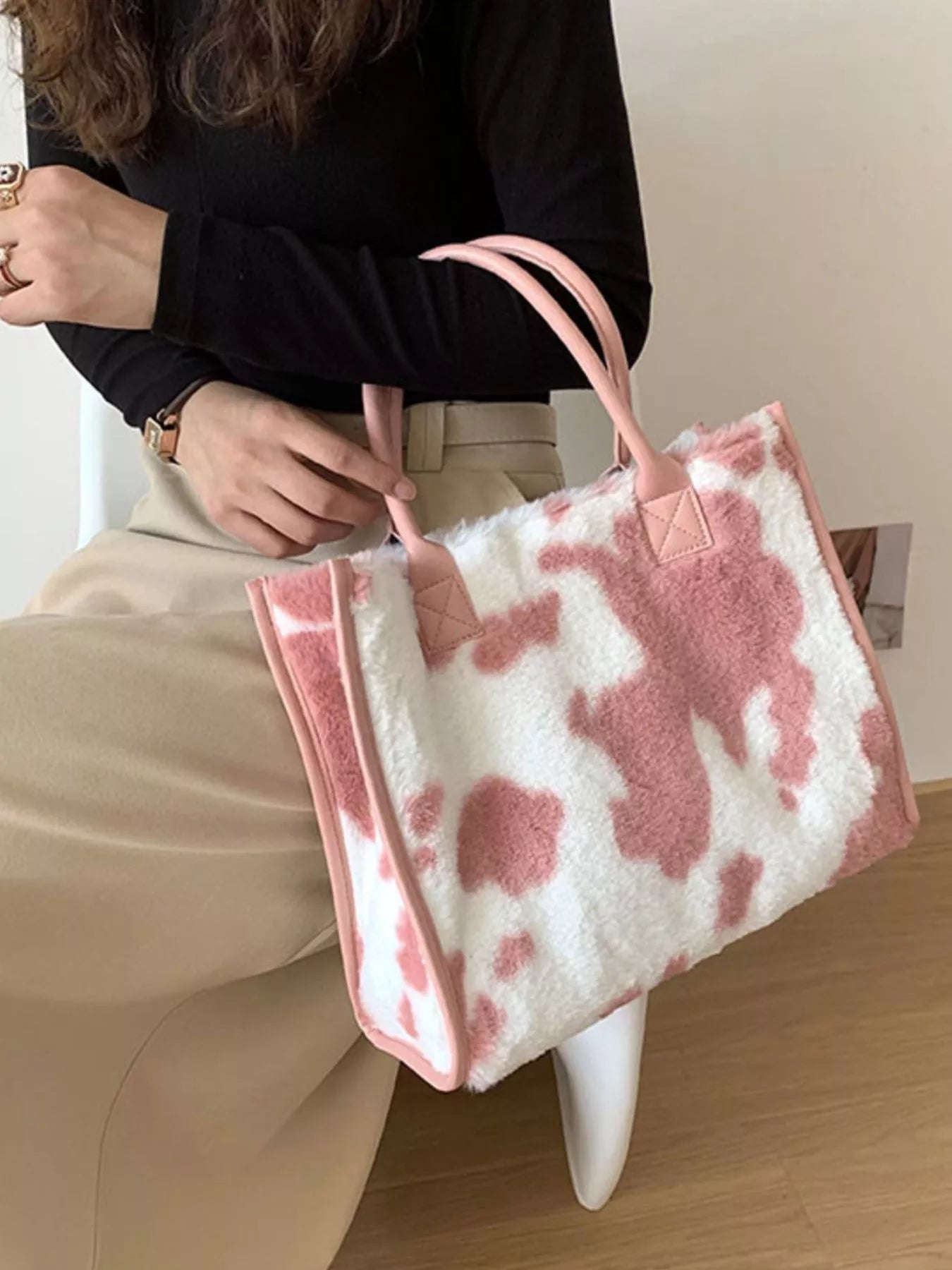 Plush Tote Bag - Flip Flop Dynasty