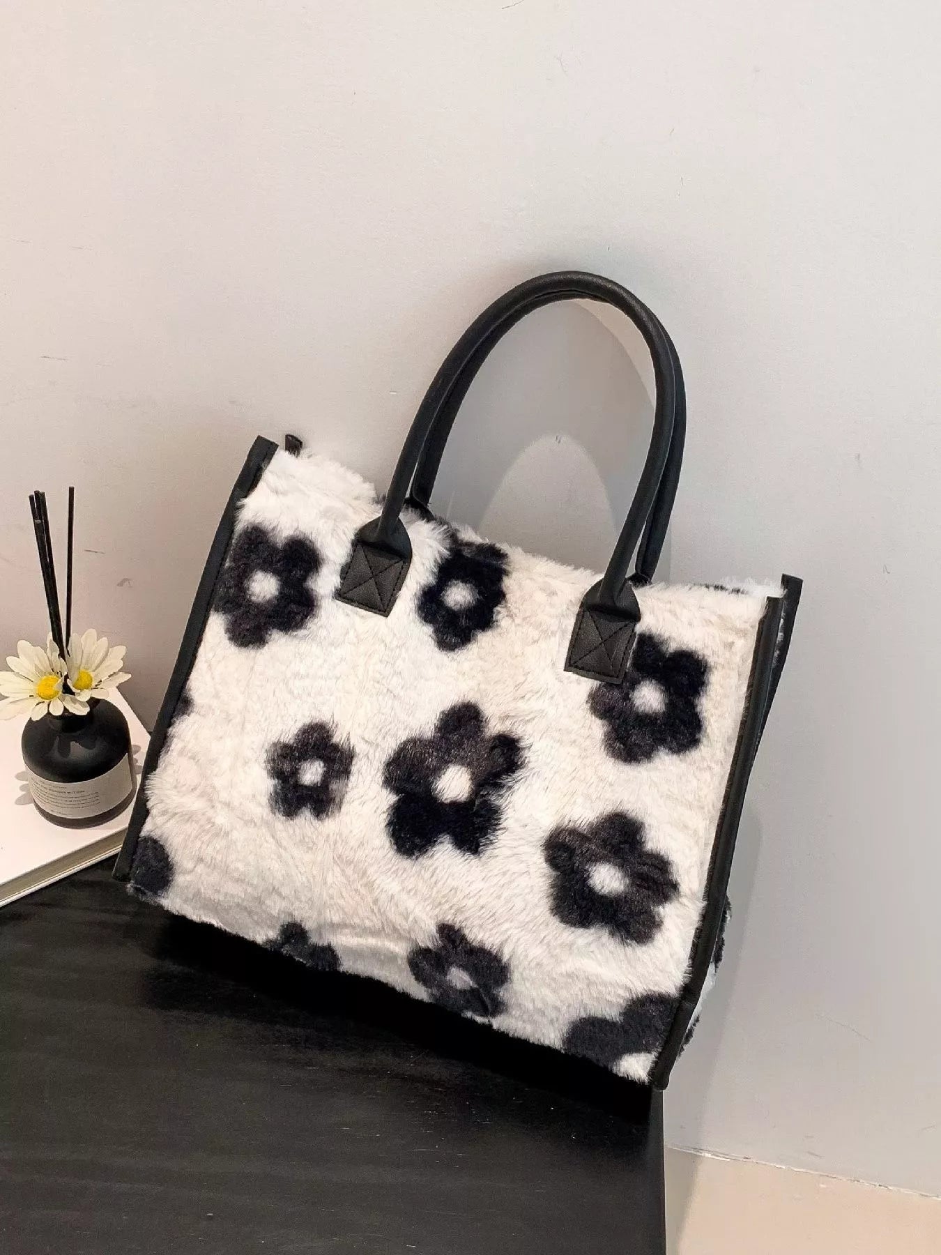 Plush Tote Bag - Flip Flop Dynasty