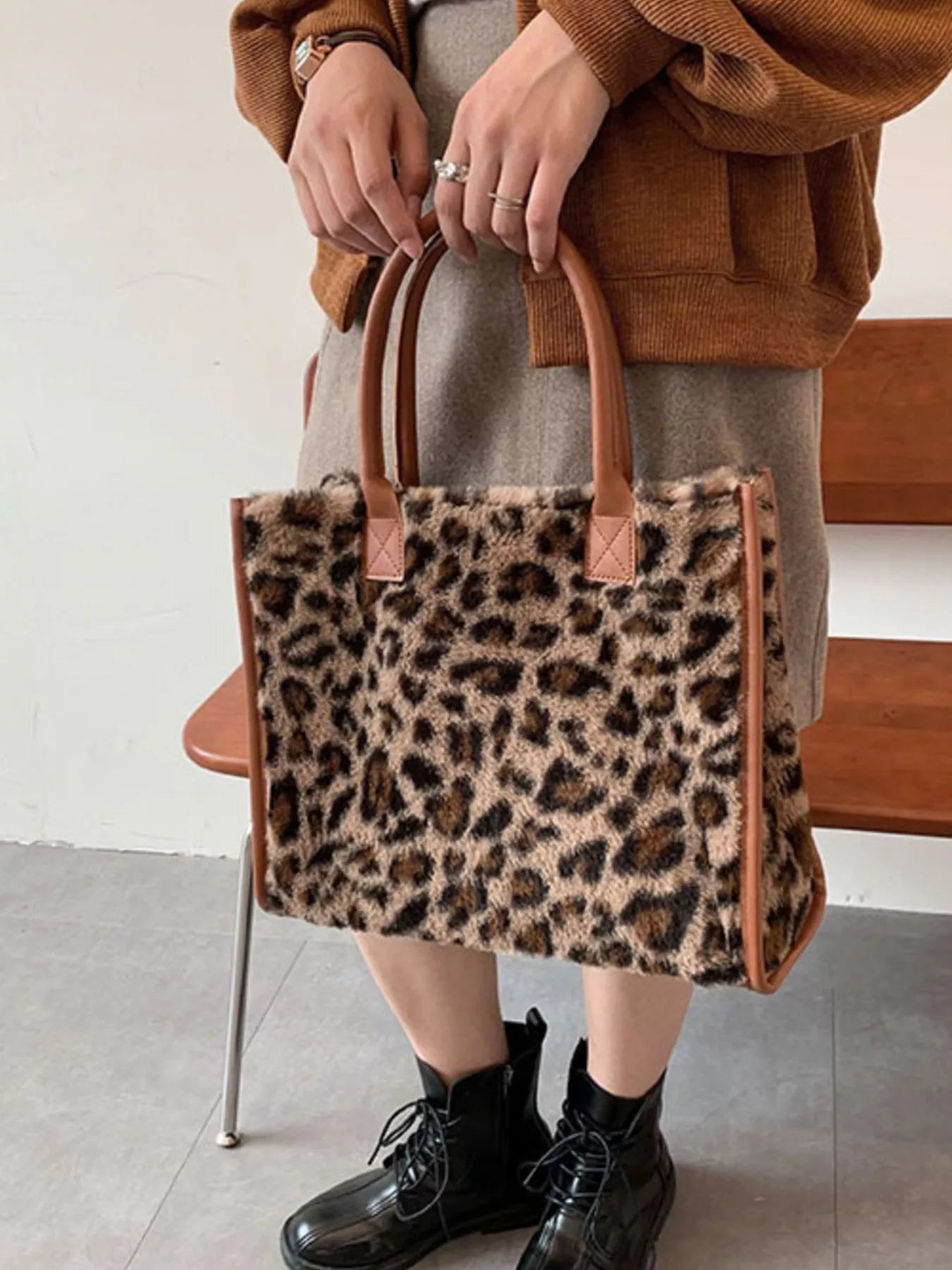 Plush Tote Bag - Flip Flop Dynasty