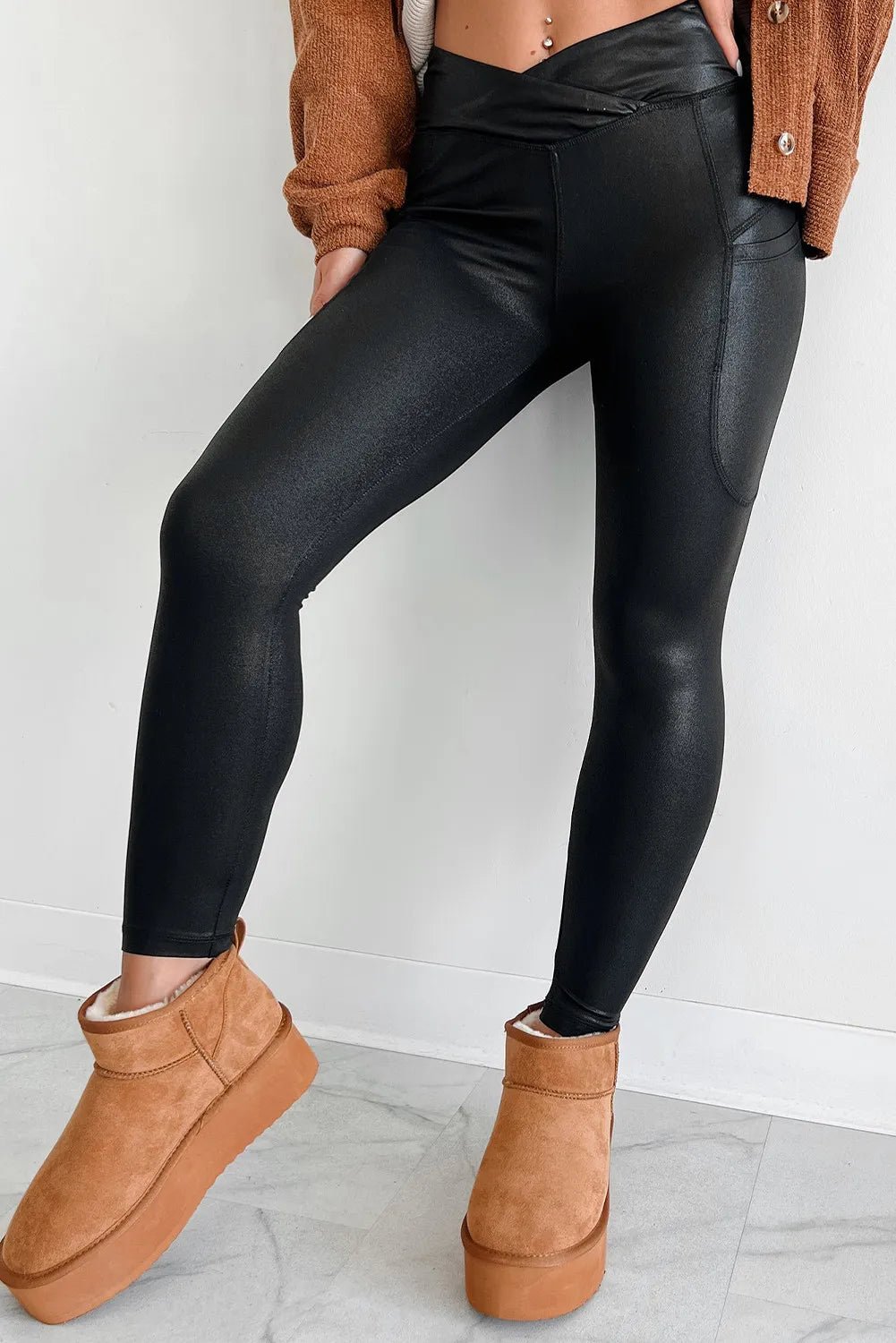 Pocketed V - Cut Waist Leggings - Flip Flop Dynasty