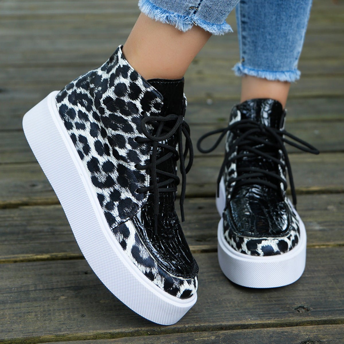 PU Leather Leopard Platform Sneakers - Flip Flop Dynasty