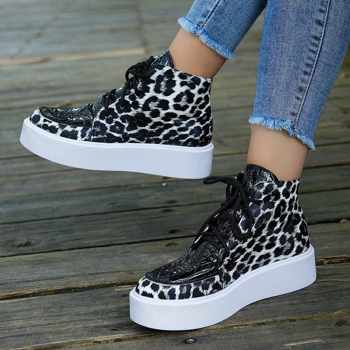 PU Leather Leopard Platform Sneakers - Flip Flop Dynasty