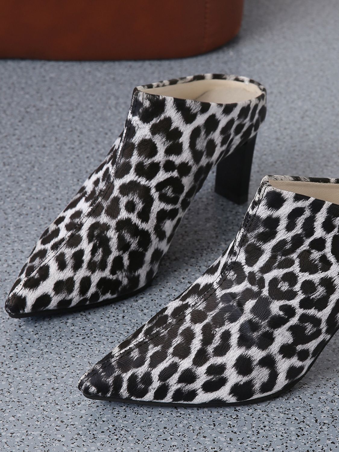 PU Leather Leopard Point Toe Pumps - Flip Flop Dynasty
