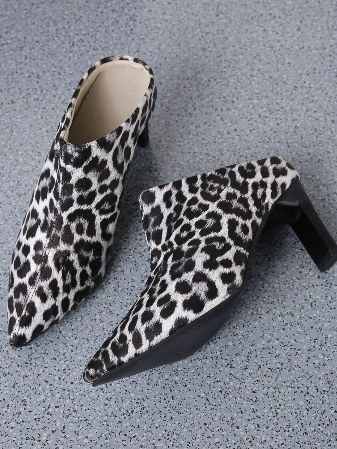 PU Leather Leopard Point Toe Pumps - Flip Flop Dynasty