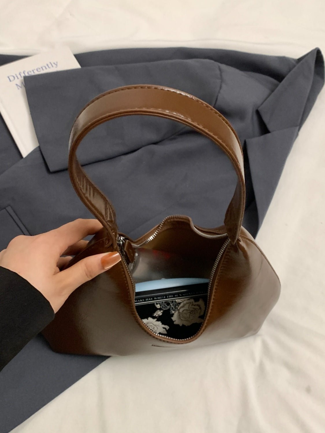 PU Leather Shoulder Bag - Flip Flop Dynasty