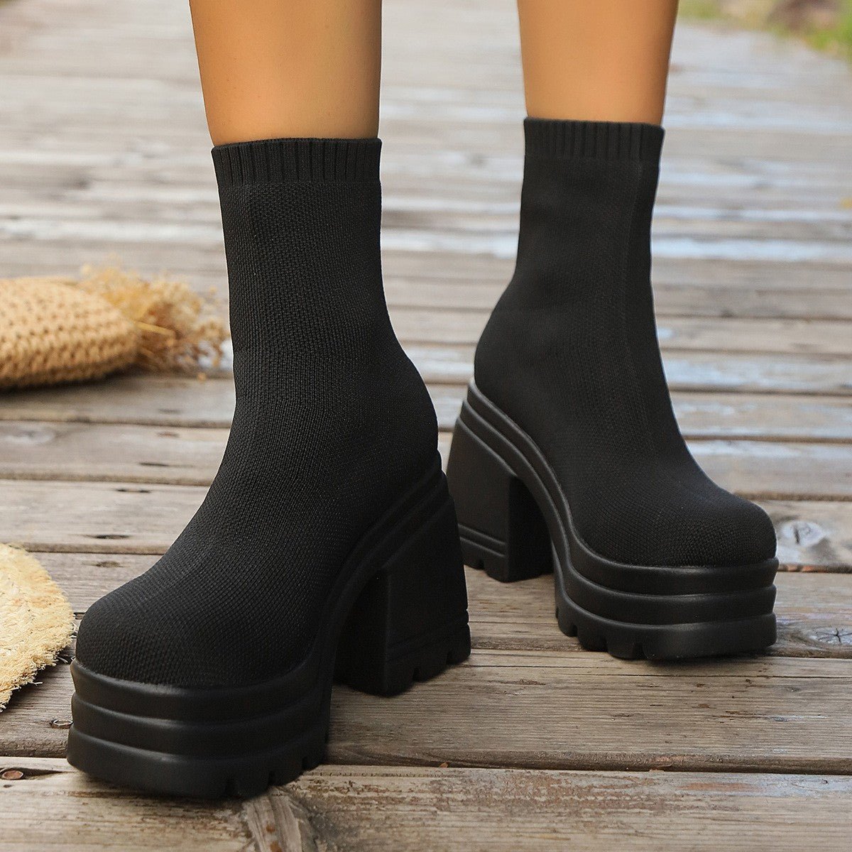 Round Toe Block Heel Boots - Flip Flop Dynasty