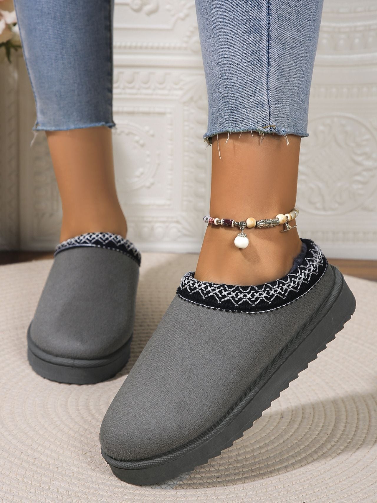 Round Toe Platform Slippers - Flip Flop Dynasty
