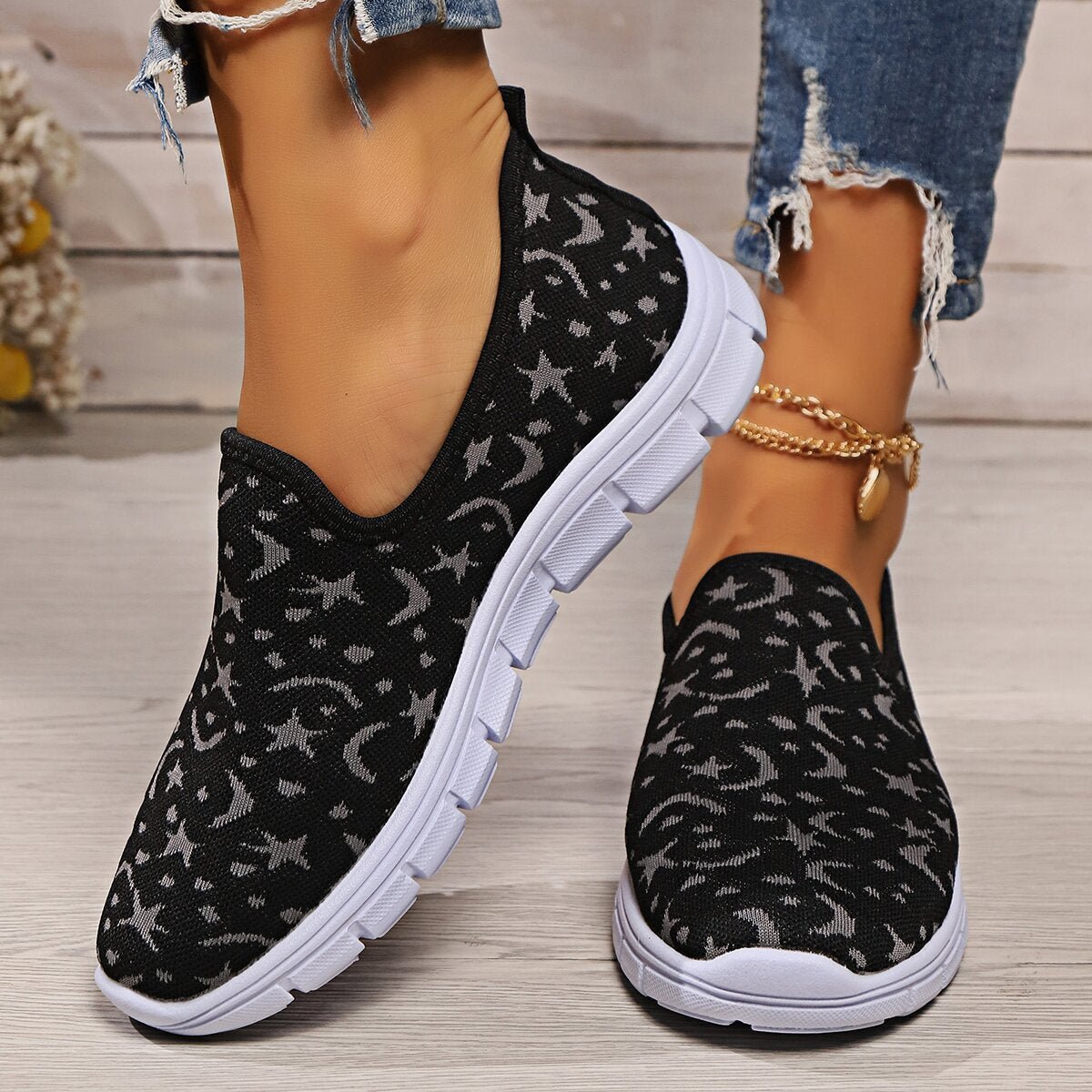 Star & Moon Pattern Flat Loafers - Flip Flop Dynasty