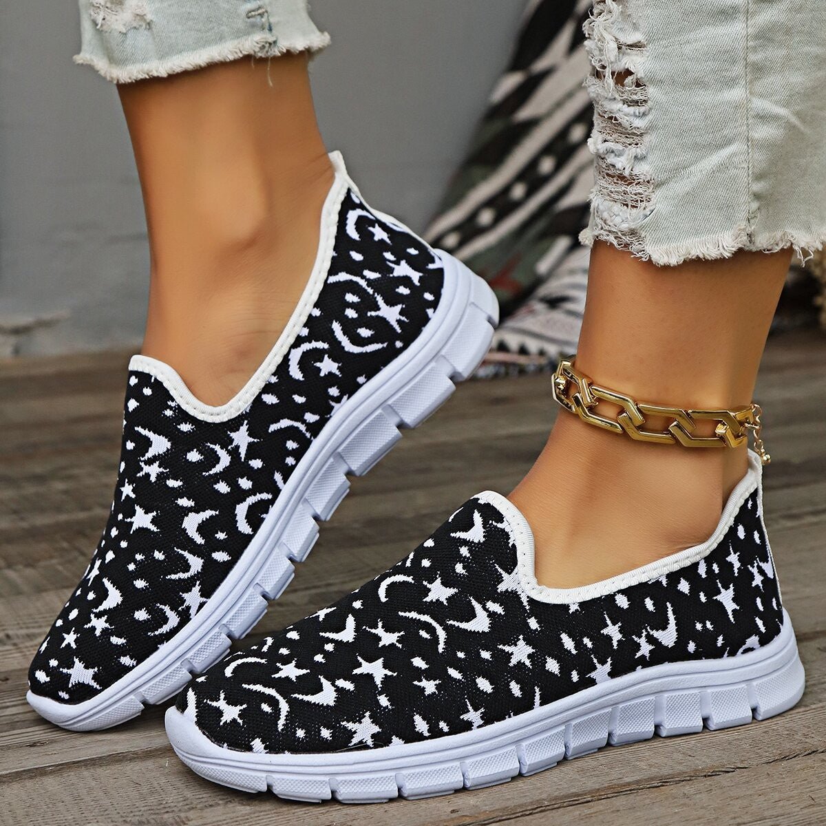 Star & Moon Pattern Flat Loafers - Flip Flop Dynasty