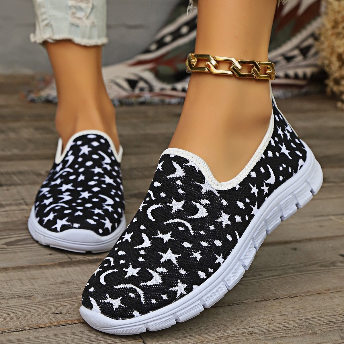Star & Moon Pattern Flat Loafers - Flip Flop Dynasty