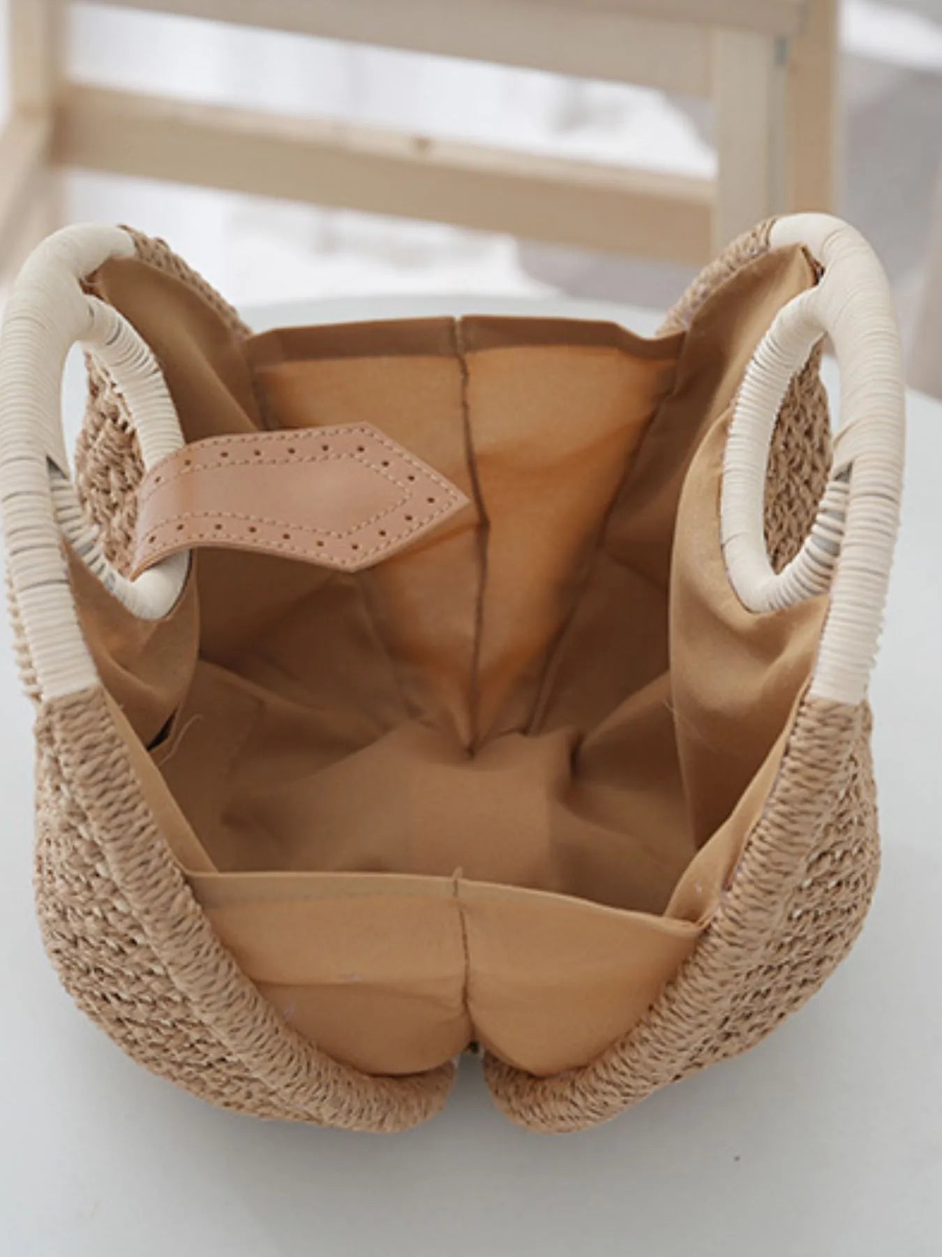 Straw Braided Round Handbag - Flip Flop Dynasty