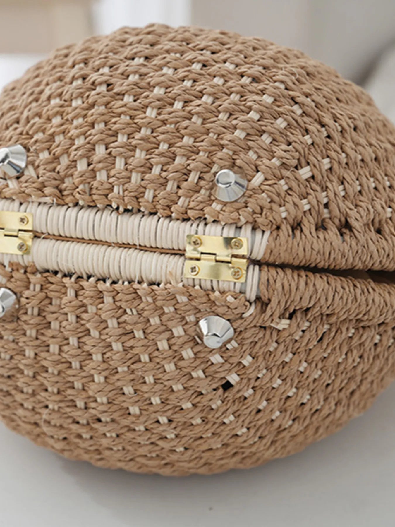 Straw Braided Round Handbag - Flip Flop Dynasty