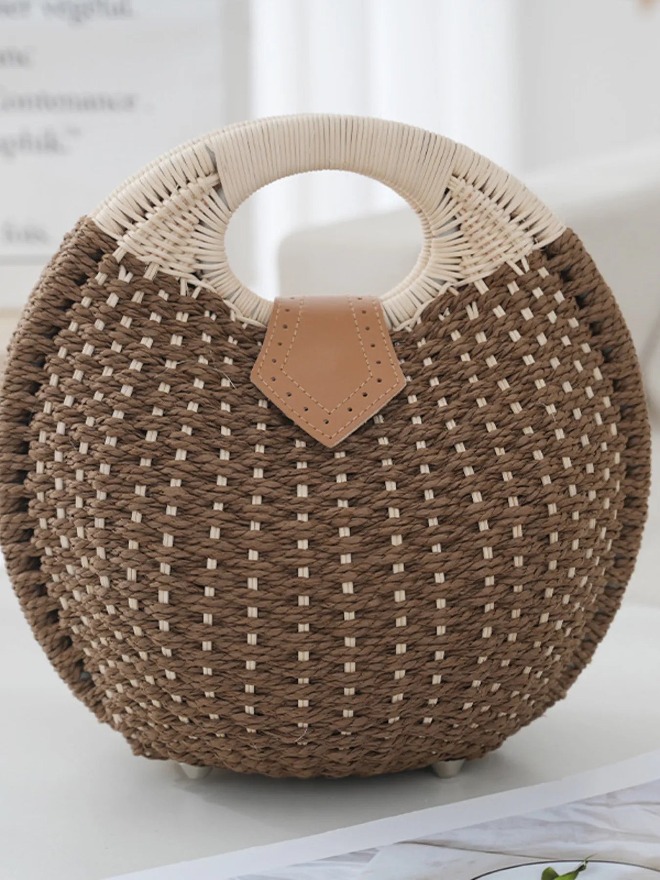 Straw Braided Round Handbag - Flip Flop Dynasty