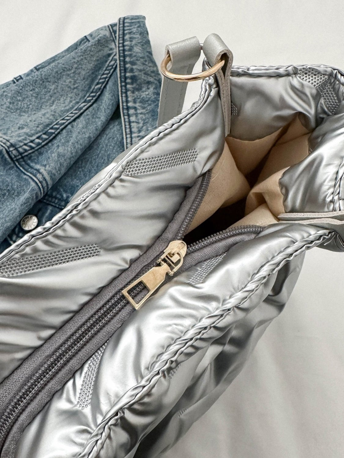 Textured Polyester Shoulder Bag - Flip Flop Dynasty